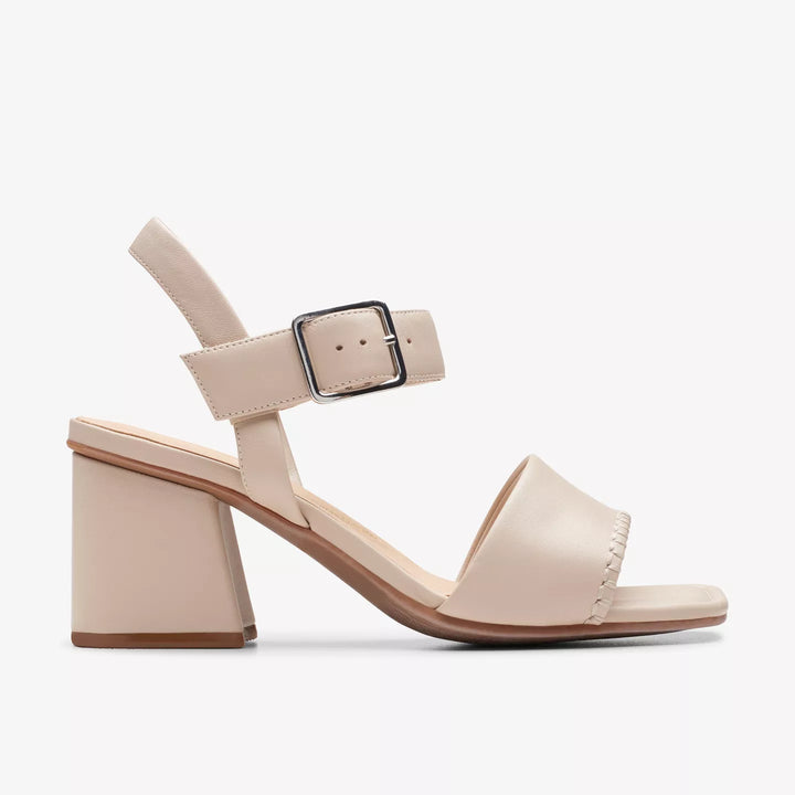 WOMEN'S CLARK SIARA65 BUCKLE SAND SANDAL