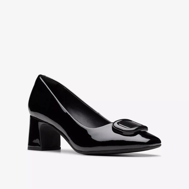 WOMEN'S CLARKS FERNIE TRIM BLACK PATENT PUMP