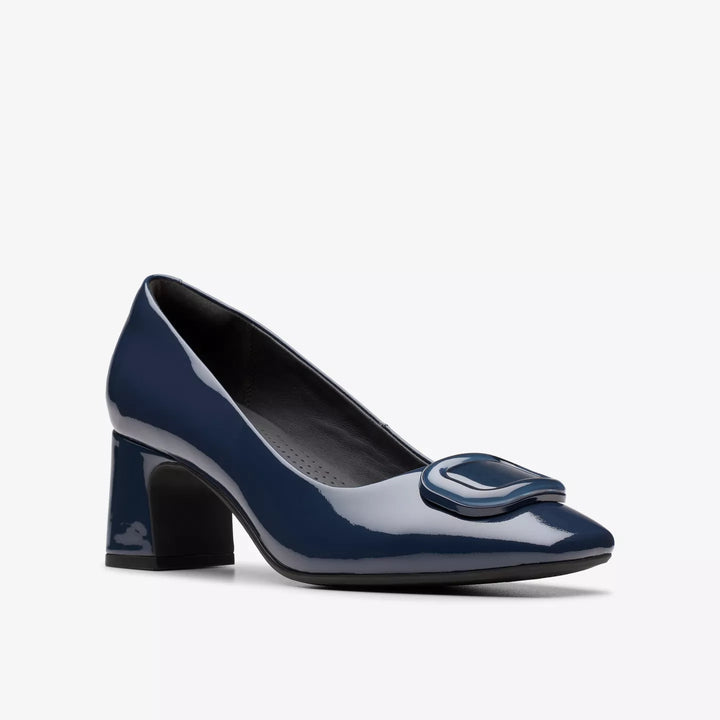 WOMEN'S CLARKS FERNIE TRIM NAVY PATENT PUMP
