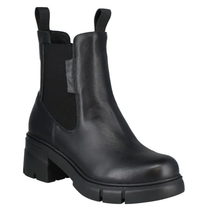Steve madden teresa boot hotsell
