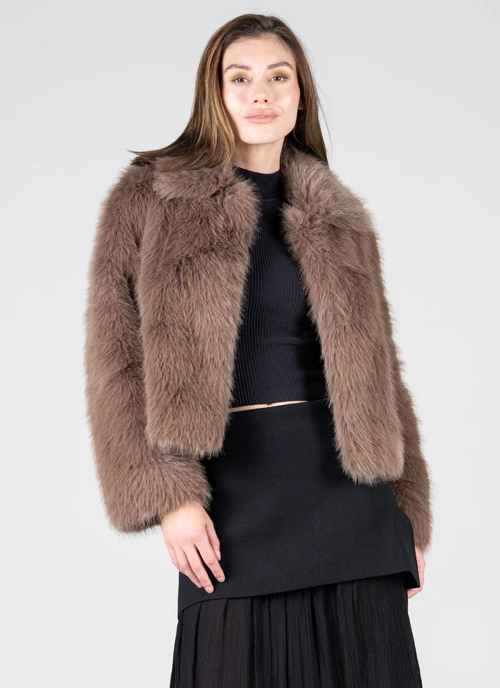 WOMEN'S C'EST MOI FAUX FUR CROPPED COFFEE JACKET