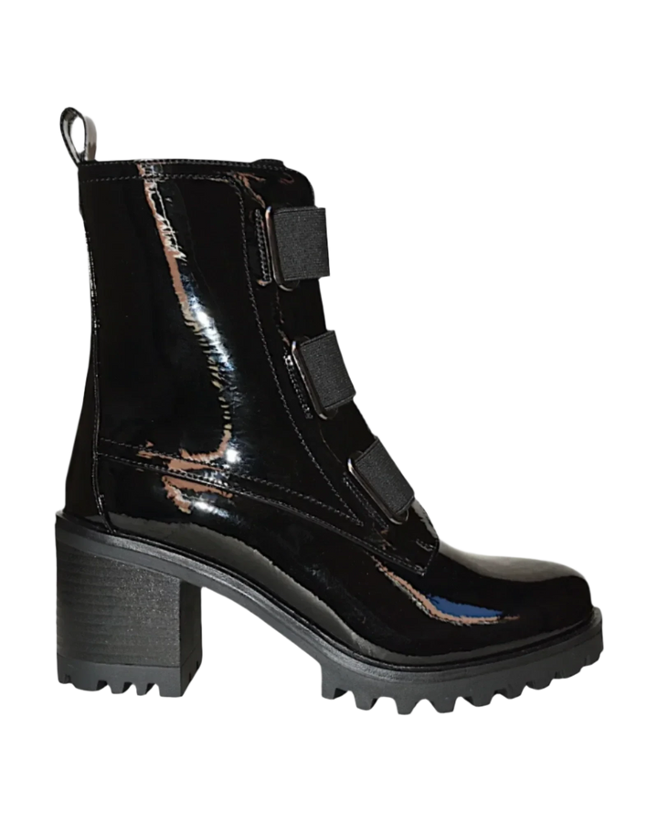 WOMEN'S AQUA FLEX BELIEVE BLACK KRINKLE PATENT BOOT