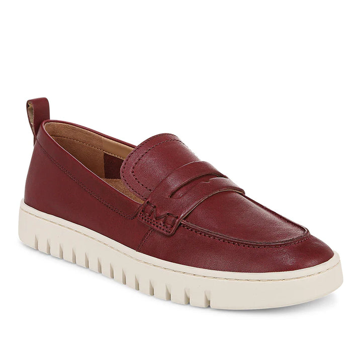 WOMEN'S VIONIC UPTOWN SYRAH LEATHER LOAFER