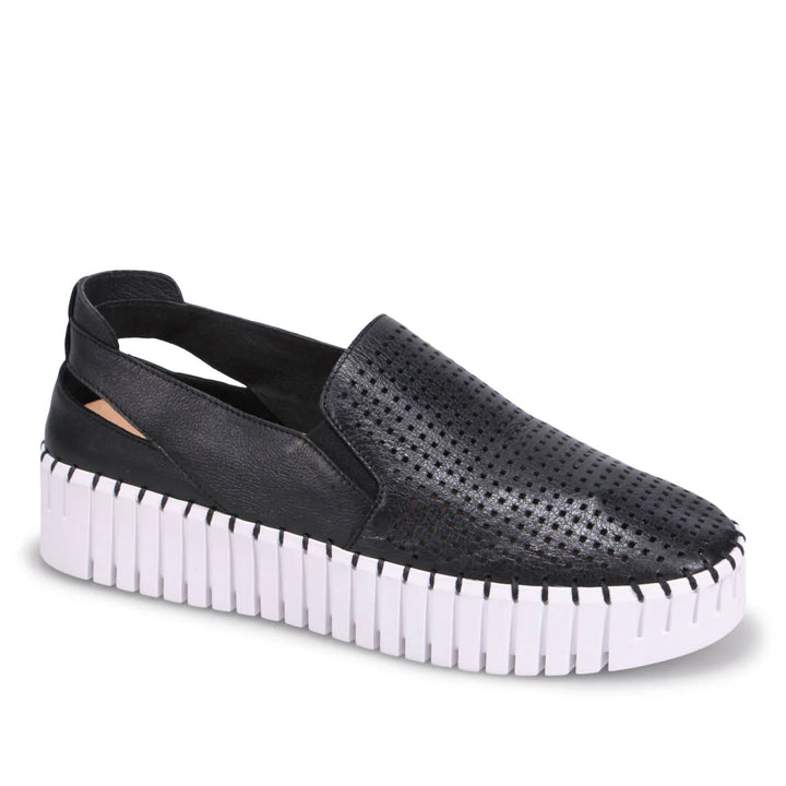 WOMEN'S DJANGO & JULIETTE BARTAS BLACK SLIP-ON SHOE