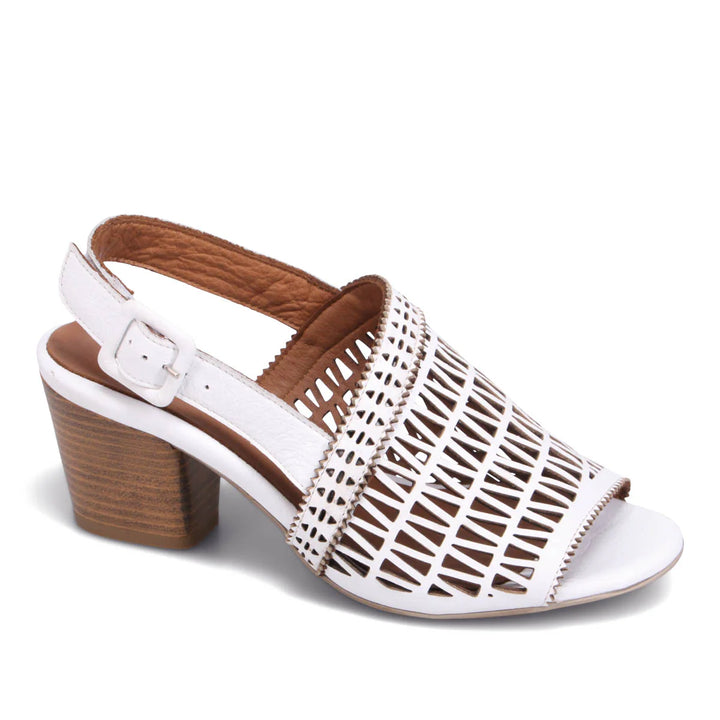 WOMEN'S BUENO CALI WHITE SANDAL