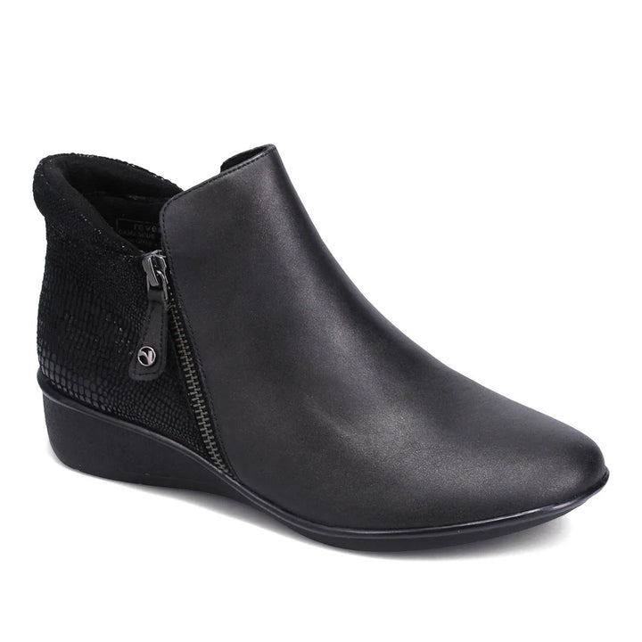 WOMEN'S REVERE DAMASCUS ONYX LEATHER BOOT