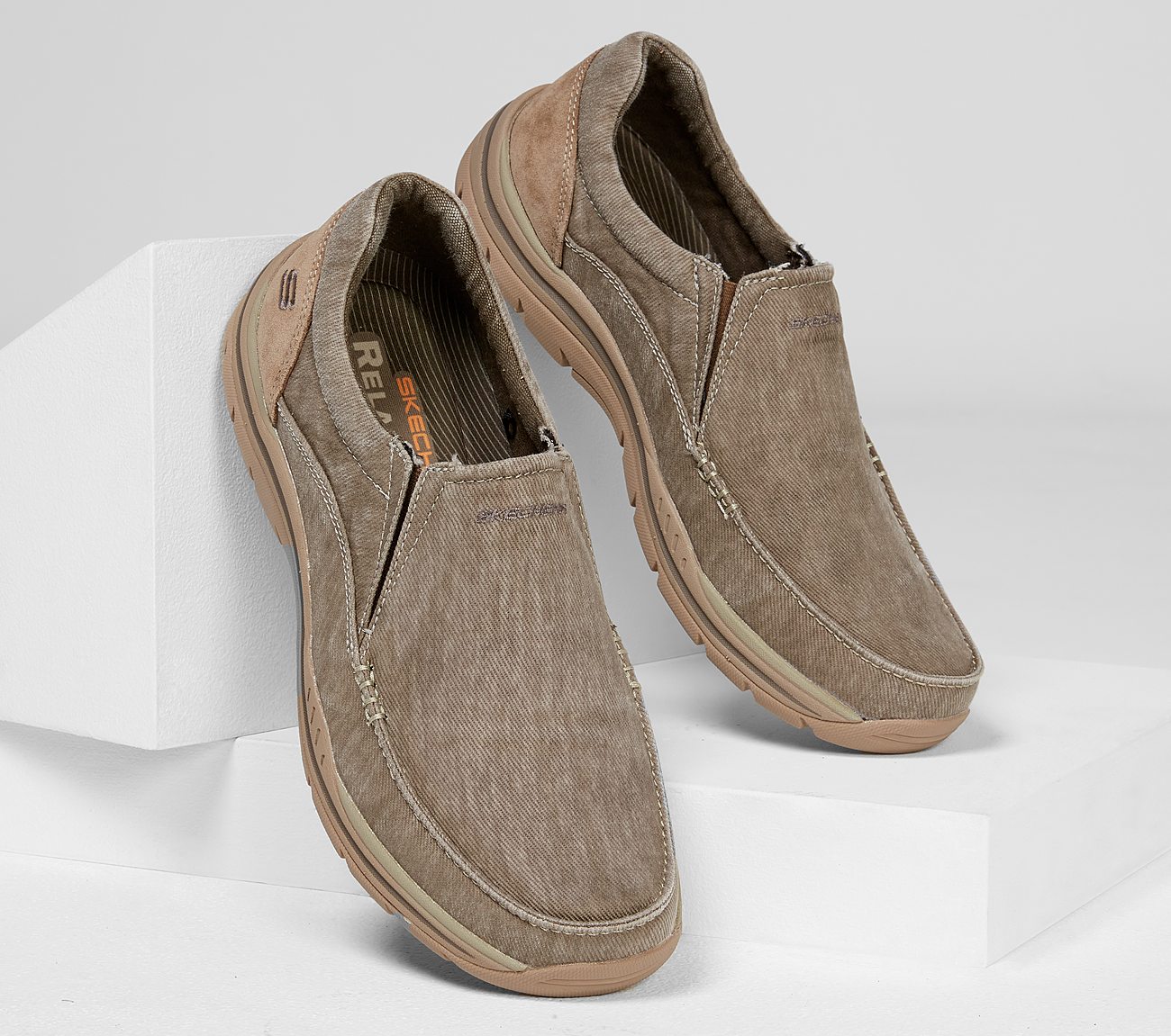 NWT men’s 13 sketchers khaki avillo slip on shoe Skechers Men main image 2