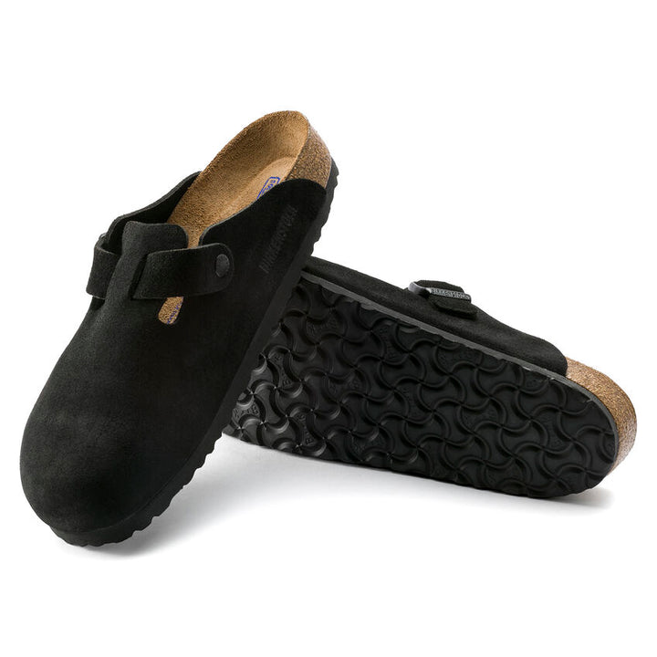 Sole view of Birkenstock Boston Soft Footbed Black - Omars Shoe